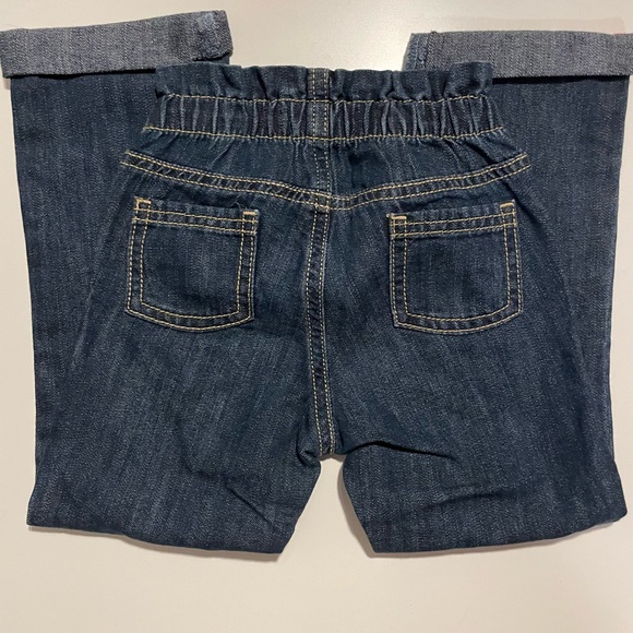 Old Navy Toddler Girl Jeans - Picture 2 of 3